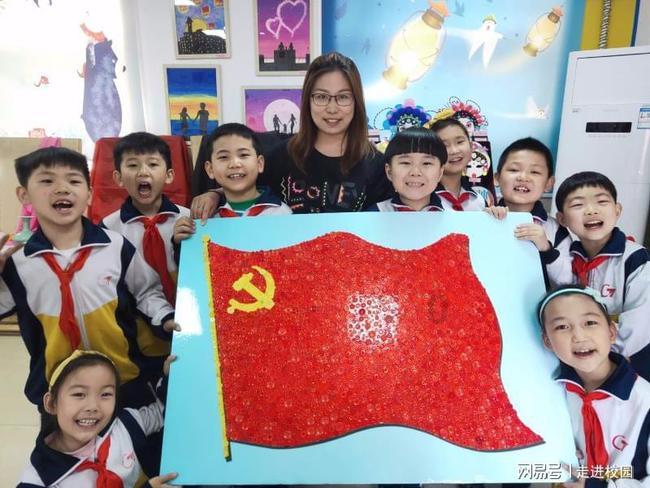北京队三连败!许利民愁眉苦脸,张云松双眼无神,球迷哭泣