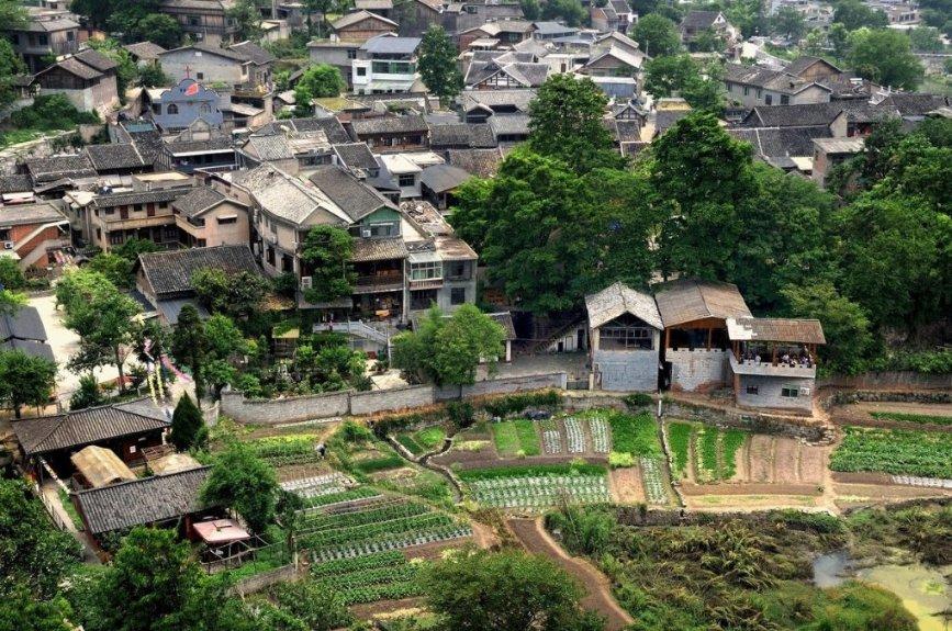 华泰柏瑞沪深300ETF规模突破1400亿元